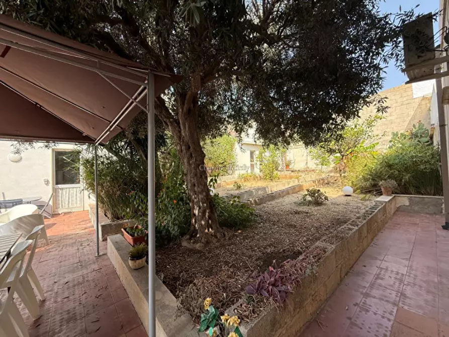 Immagine 40 di Villa in vendita  a Ragusa