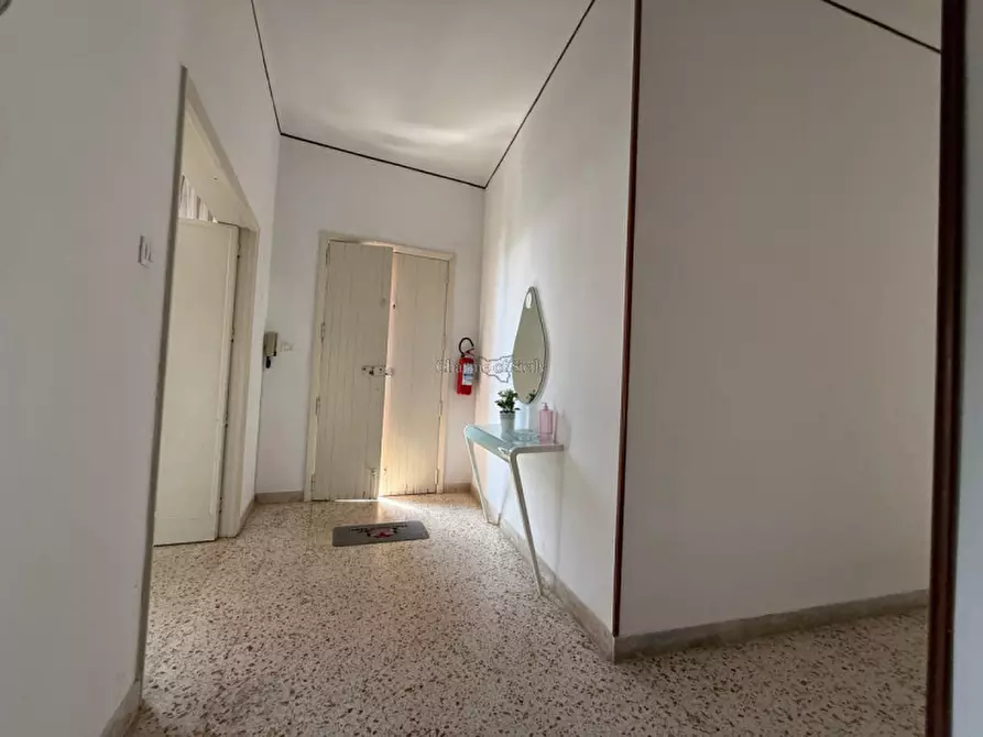 Immagine 51 di Villa in vendita  a Ragusa