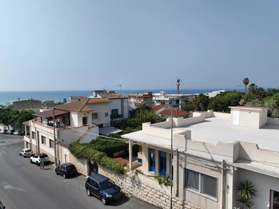 Immagine 71 di Villa in vendita  a Ragusa