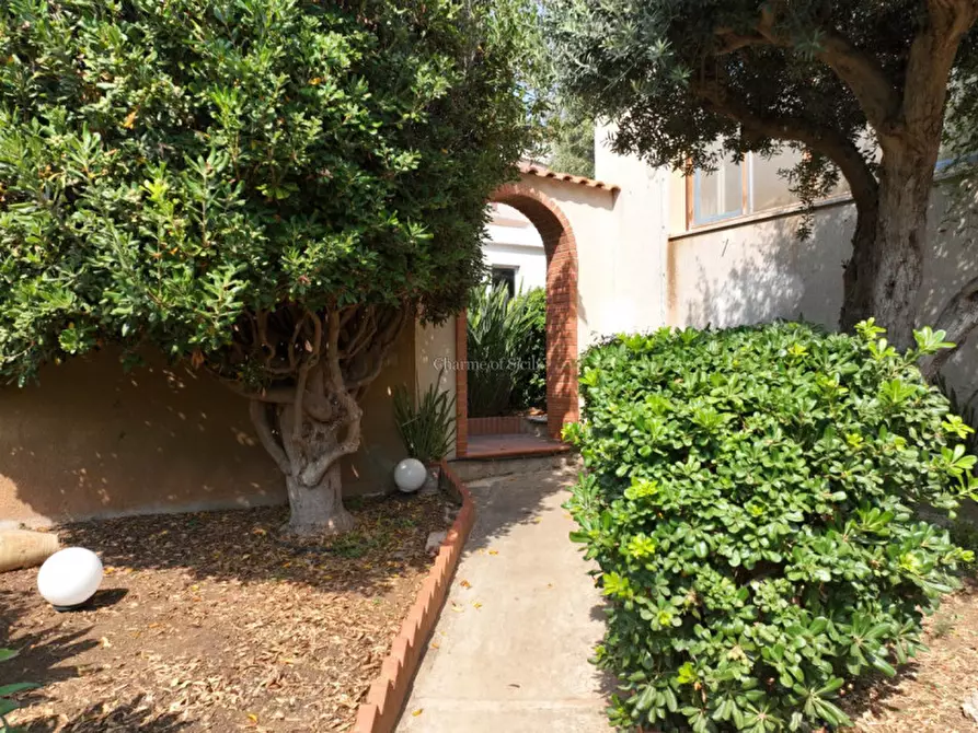 Immagine 77 di Villa in vendita  a Ragusa