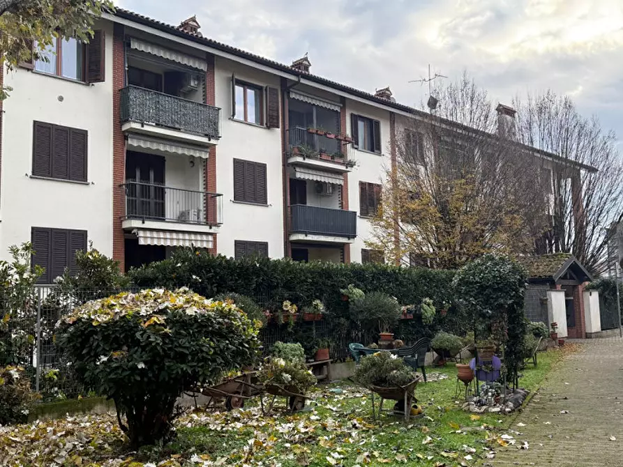 Immagine 2 di Appartamento in vendita  in Via Borgomaneri a Rozzano