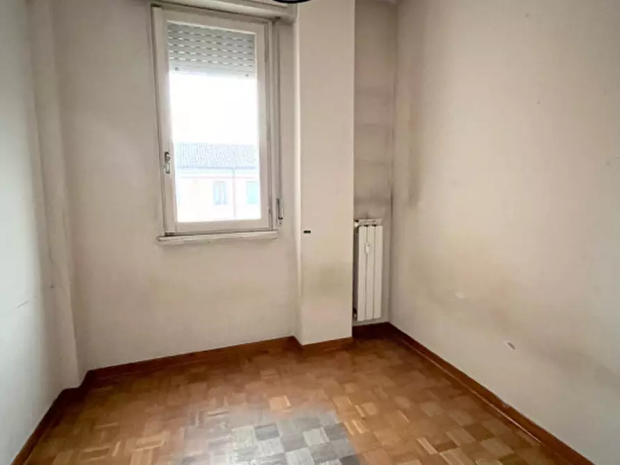 Immagine 7 di Appartamento in vendita  in Piazza Umberto Merlin a Rovigo