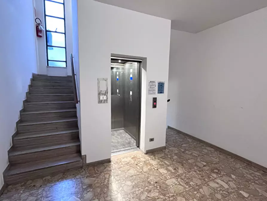 Immagine 12 di Appartamento in vendita  in Piazza Umberto Merlin a Rovigo