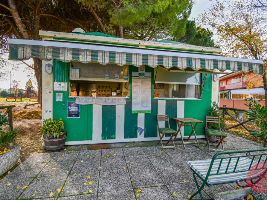 Immagine 1 di Attività commerciale in vendita  a Longiano