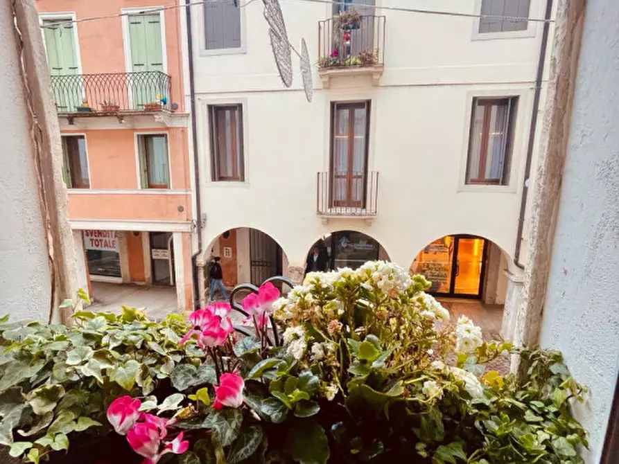 Immagine 15 di Appartamento in vendita  in Corso Antonio Fogazzaro a Vicenza