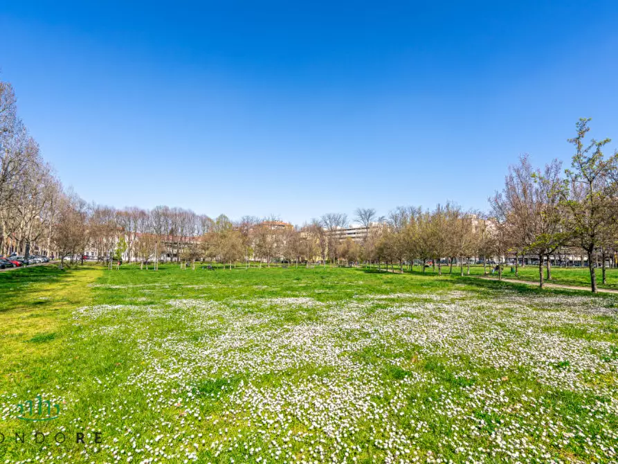 Immagine 20 di Appartamento in vendita  in Via Faenza a Bologna