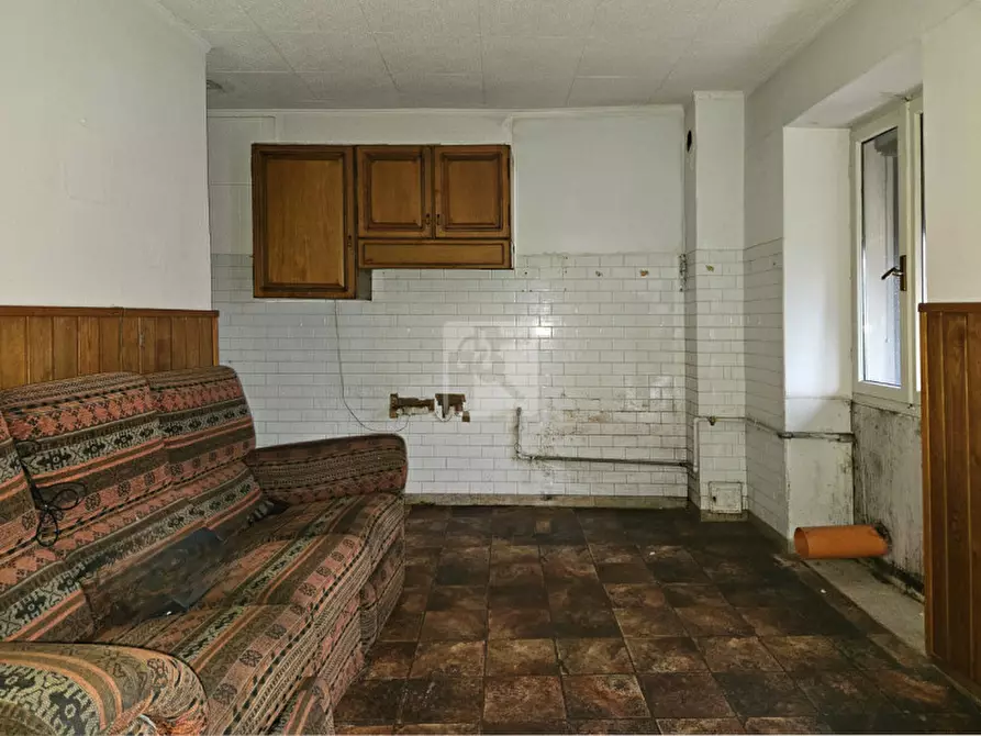 Immagine 7 di Appartamento in vendita  in Via Luigi Cadorna 6 a Tenno