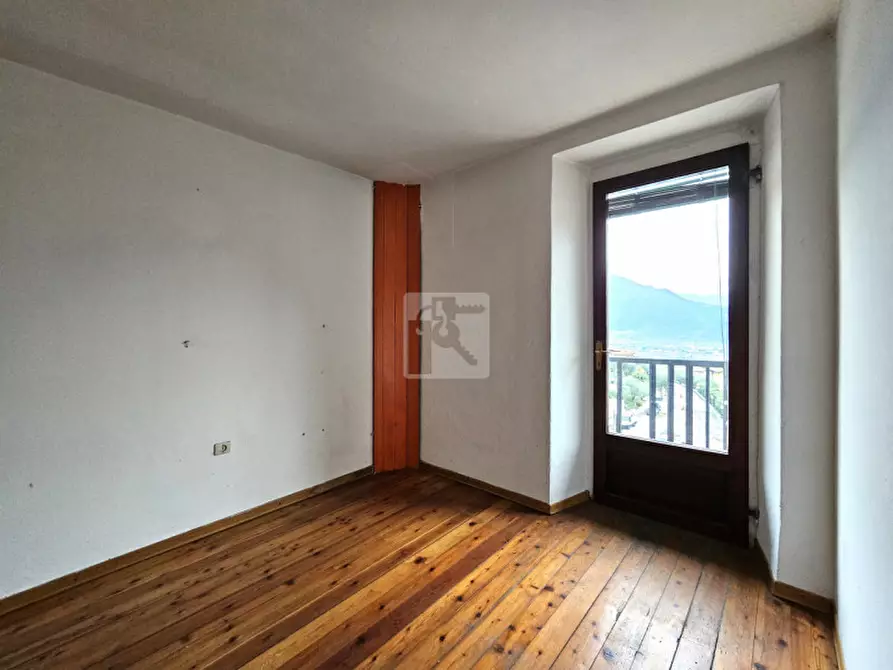 Immagine 14 di Appartamento in vendita  in Via Luigi Cadorna 6 a Tenno