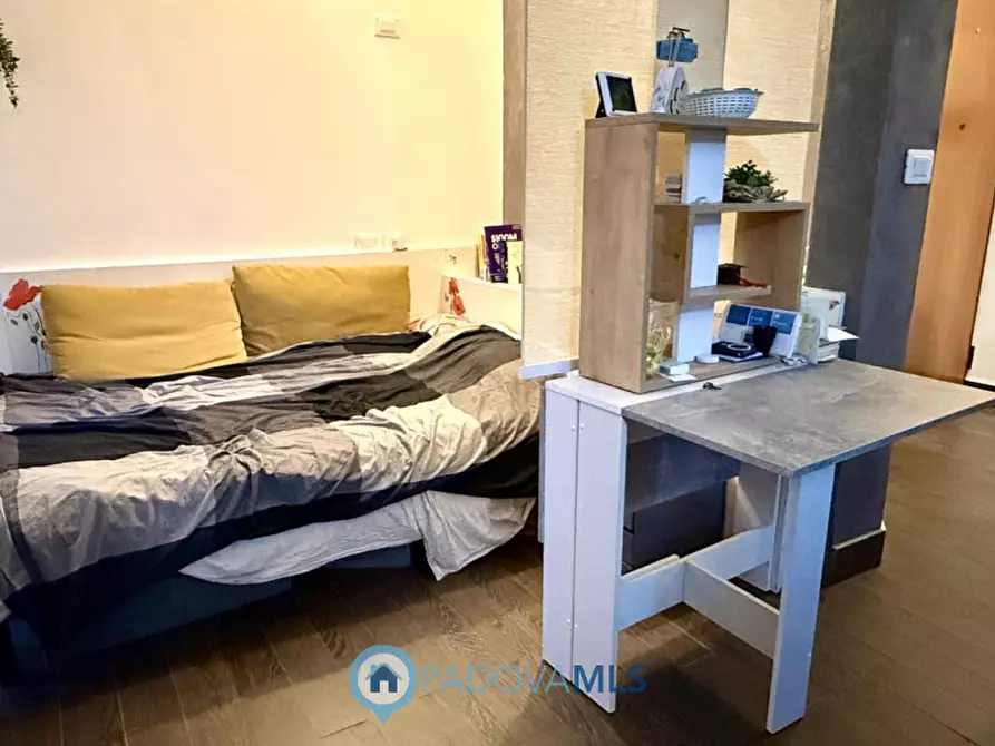 Immagine 13 di Appartamento in vendita  in Via Zara, 1 a Padova