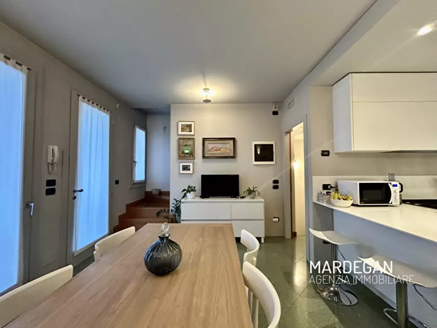 Immagine 4 di Villetta a schiera in vendita  in VIA VITTORIO EMANUELE II a San Martino Di Lupari