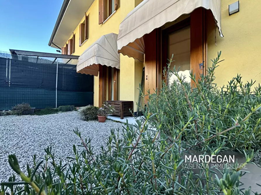 Immagine 26 di Villetta a schiera in vendita  in VIA VITTORIO EMANUELE II a San Martino Di Lupari