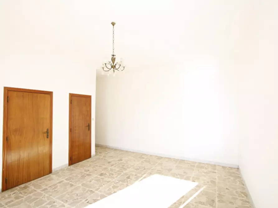 Immagine 25 di Casa indipendente in vendita  in Via Carlo De Cristoforis a Casarano