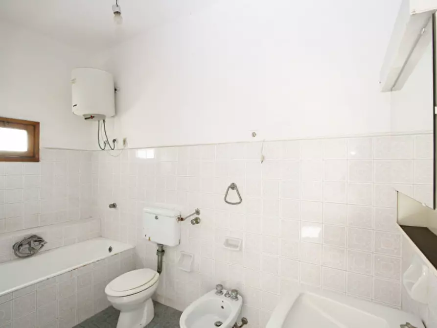 Immagine 27 di Casa indipendente in vendita  in Via Carlo De Cristoforis a Casarano