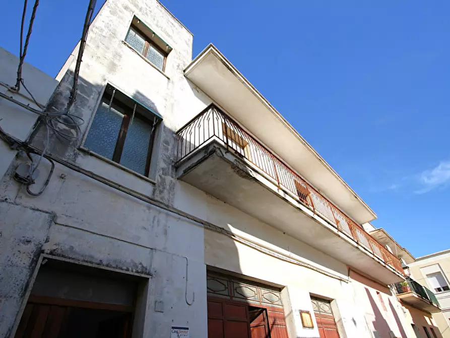 Immagine 51 di Casa indipendente in vendita  in Via Carlo De Cristoforis a Casarano