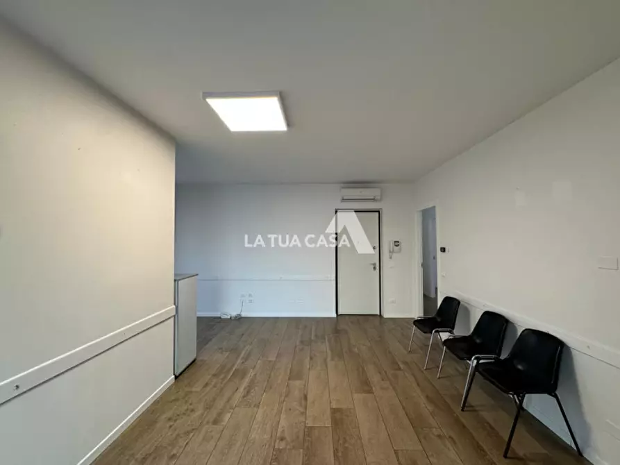 Immagine 2 di Appartamento in vendita  a Verona