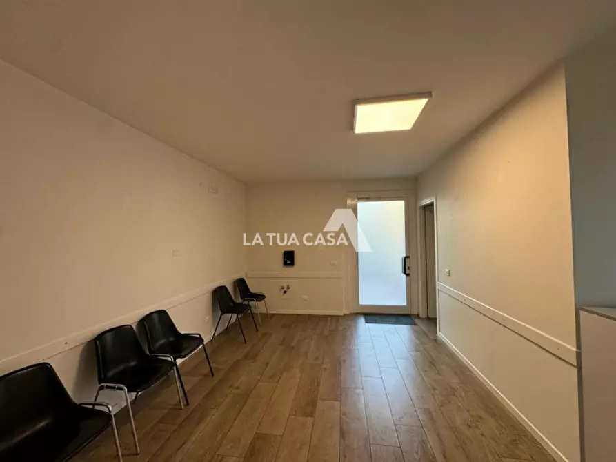 Immagine 3 di Appartamento in vendita  a Verona