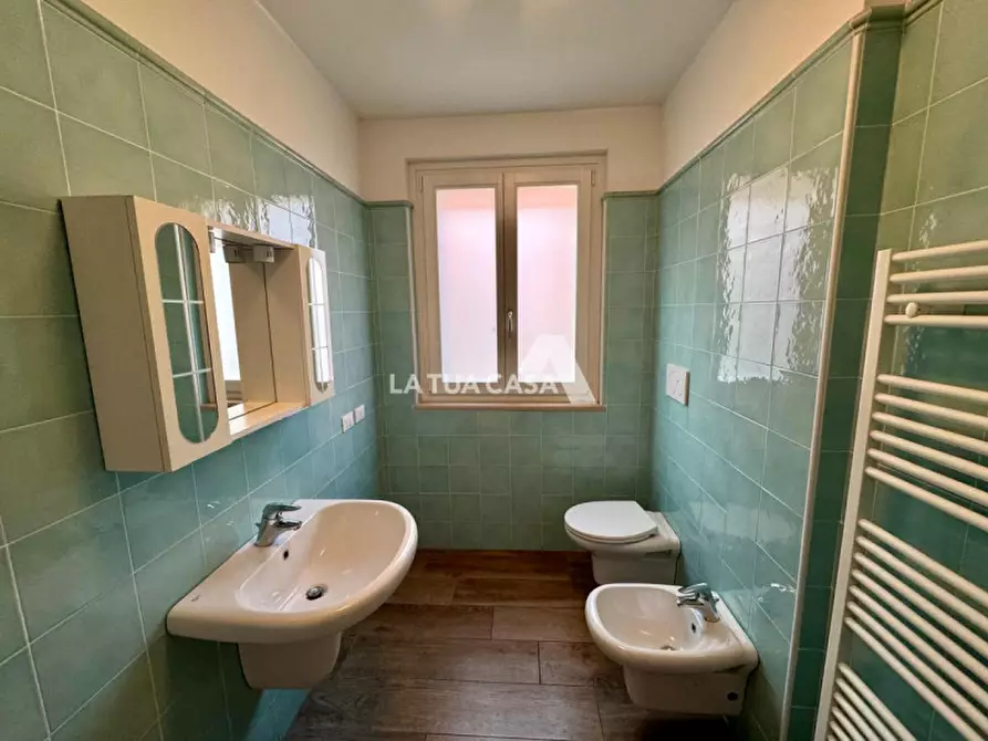 Immagine 8 di Appartamento in vendita  a Verona