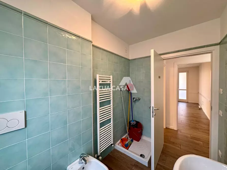 Immagine 9 di Appartamento in vendita  a Verona