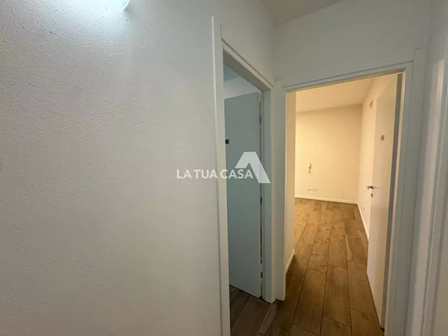 Immagine 14 di Appartamento in vendita  a Verona