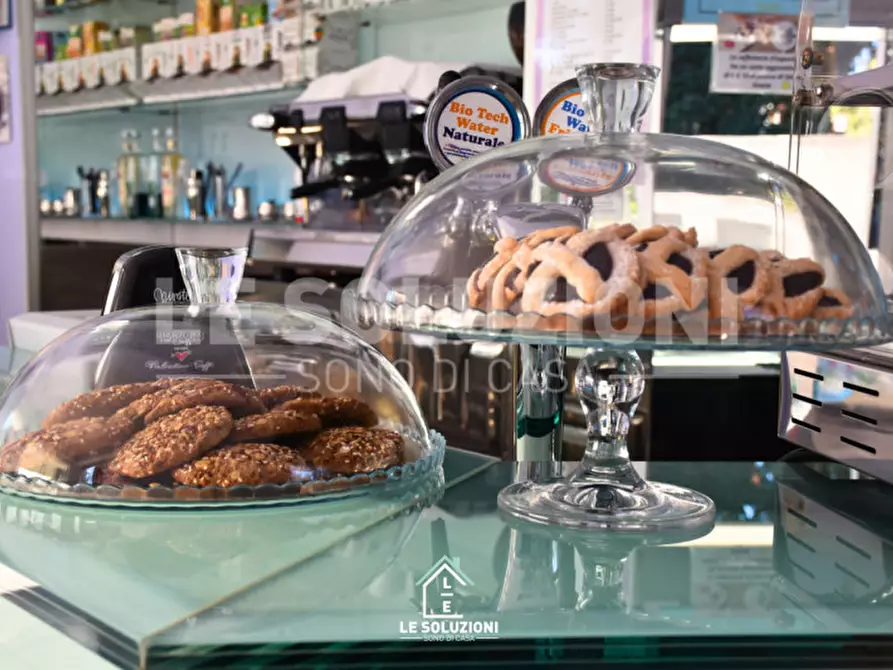 Immagine 8 di Attività commerciale in vendita  in Via tenente sbiroli 22 a Putignano