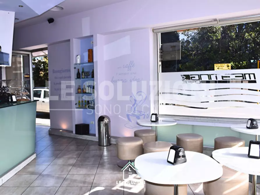 Immagine 10 di Attività commerciale in vendita  in Via tenente sbiroli 22 a Putignano