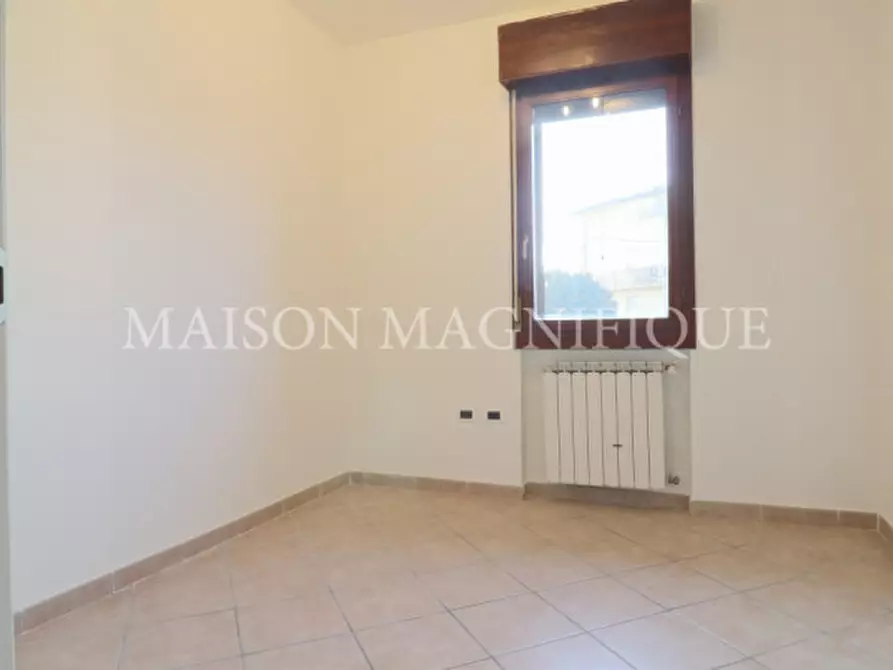 Immagine 10 di Appartamento in vendita  in Via Giosuè Carducci a Occhiobello