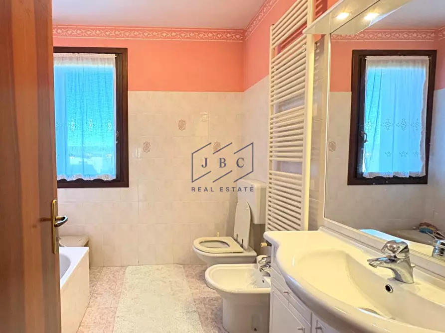 Immagine 10 di Casa bifamiliare in vendita  in Via Soldati a Salgareda