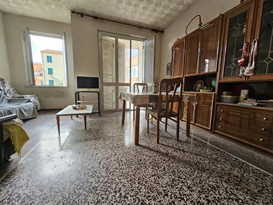 Immagine 14 di Appartamento in vendita  in Via Romagnoli a Savona