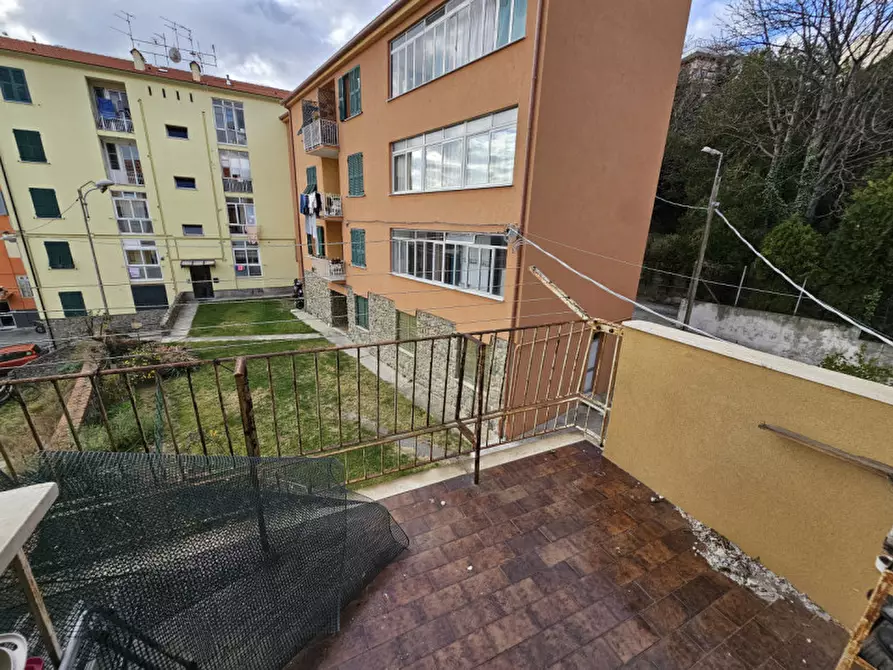 Immagine 15 di Appartamento in vendita  in Via Romagnoli a Savona