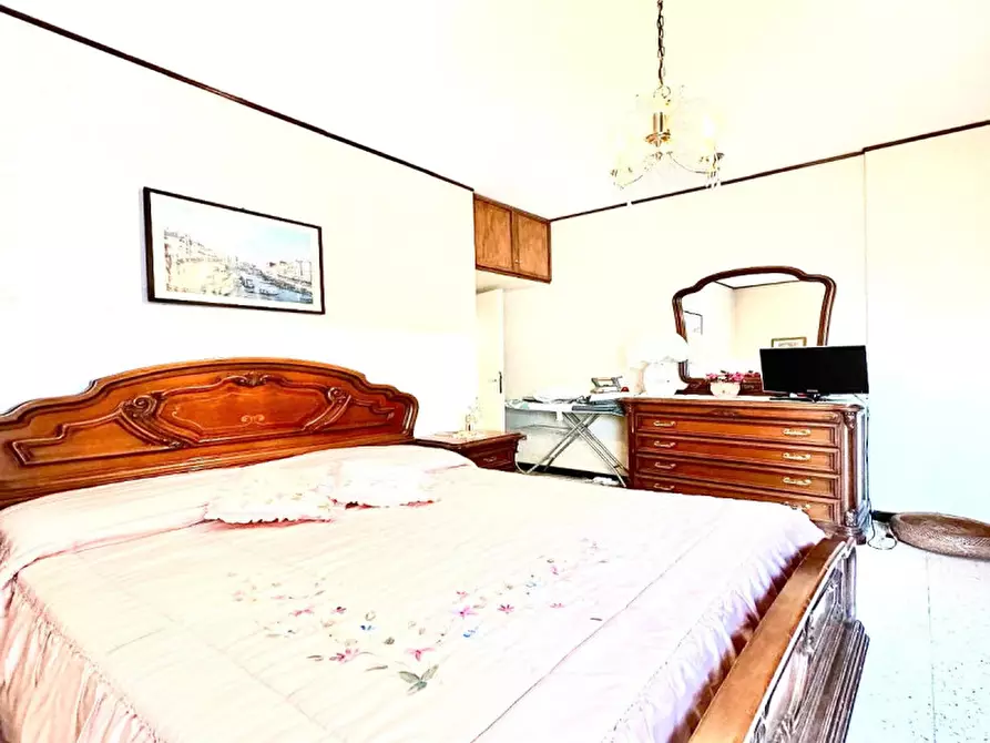 Immagine 12 di Appartamento in affitto  in Via Giuseppe de Robertis, 20 a Roma