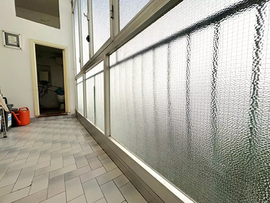 Immagine 18 di Appartamento in vendita  in via Roma 43 a Arnesano