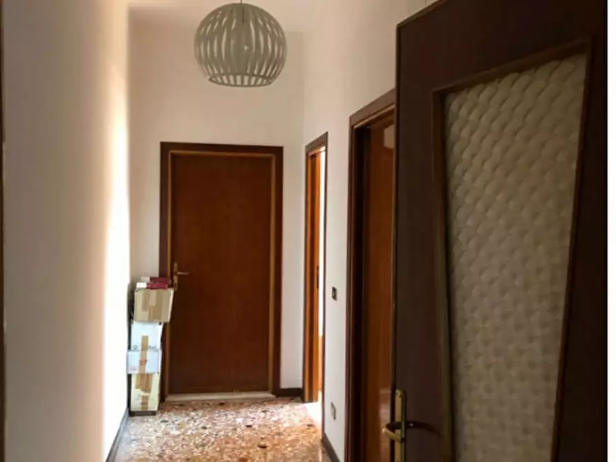 Immagine 9 di Appartamento in vendita  in Via XXIV Maggio 38 a a Mogliano Veneto