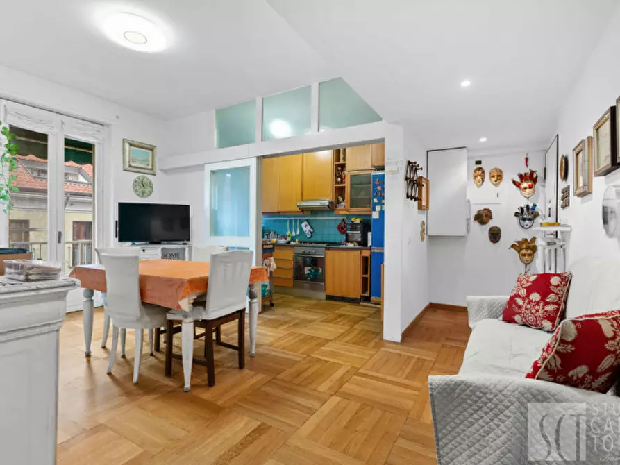 Immagine 3 di Appartamento in vendita  in VIA AMBROGIO BINDA, 3 a Milano