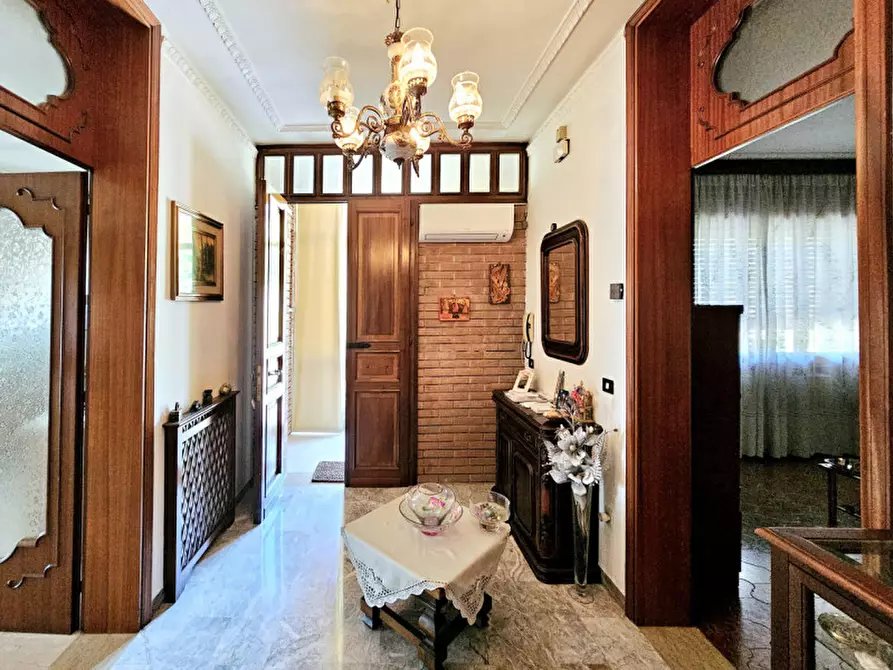 Immagine 4 di Casa bifamiliare in vendita  in VIA CASETTE a Baone