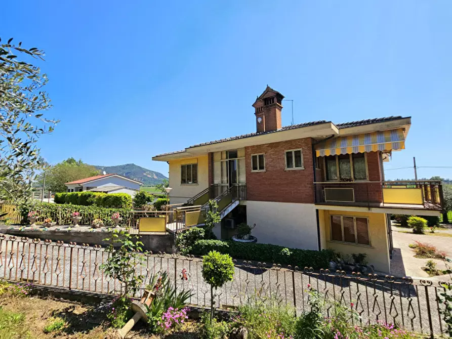 Immagine 6 di Casa bifamiliare in vendita  in VIA CASETTE a Baone