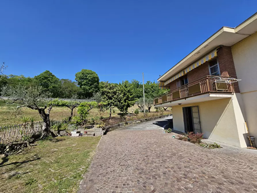 Immagine 18 di Casa bifamiliare in vendita  in VIA CASETTE a Baone