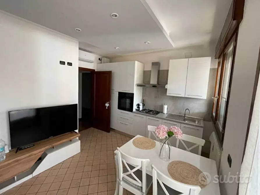 Immagine 1 di Appartamento in vendita  in via Fiorenzuola a Cesena