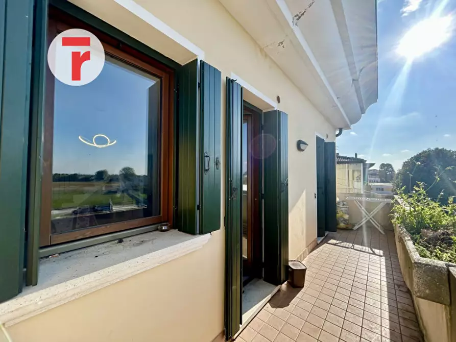 Immagine 12 di Appartamento in vendita  in Via Don Luigi Sturzo a Vigodarzere