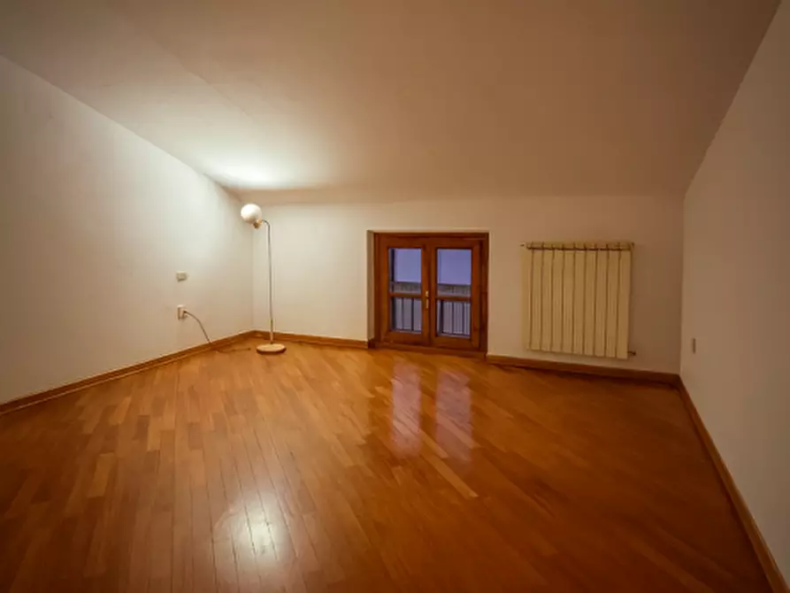 Immagine 4 di Appartamento in vendita  in Via del Campaccio a Prato