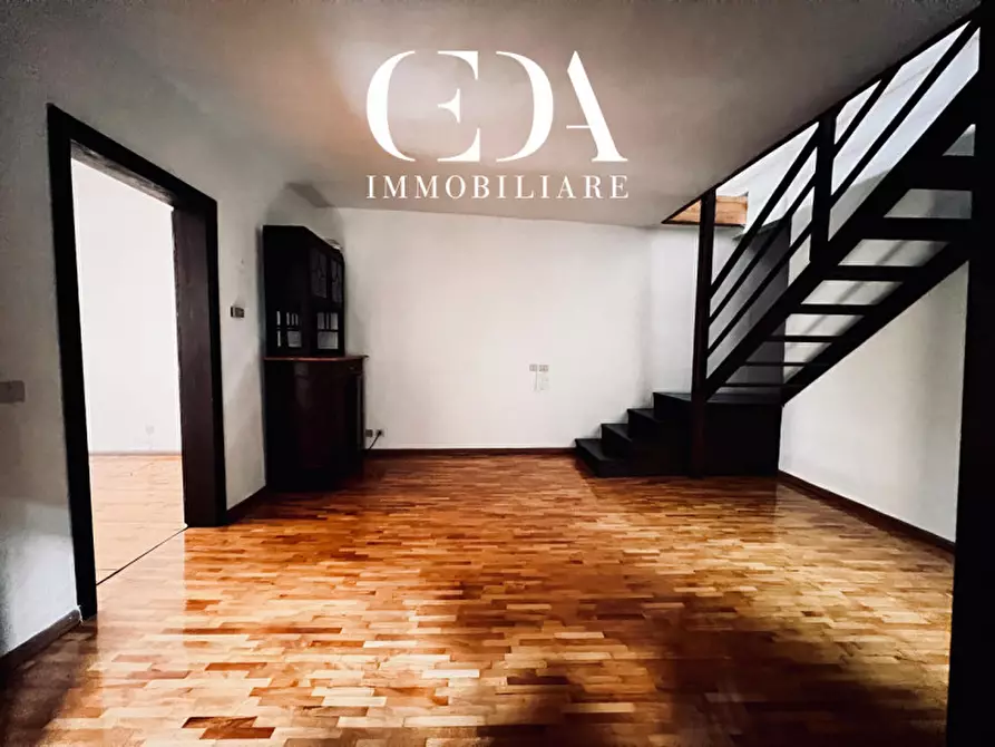 Immagine 1 di Appartamento in affitto  in Via San Pietro a Trento