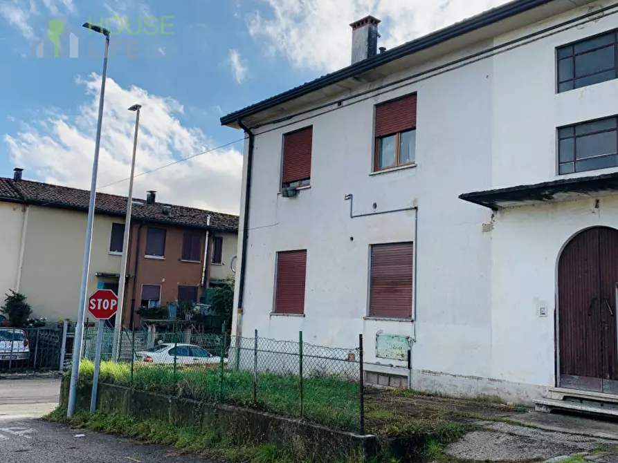 Immagine 1 di Appartamento in vendita  in Via Prole a Marano Vicentino