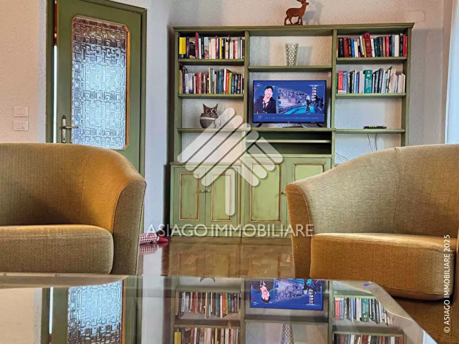 Immagine 5 di Appartamento in affitto  in Via Giovanni Bertacchi a Asiago