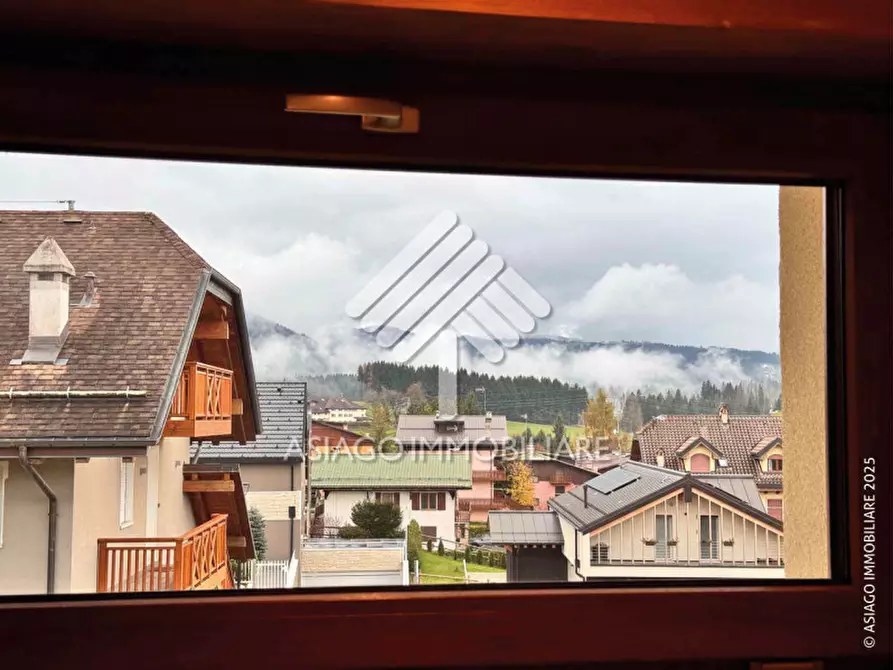 Immagine 9 di Appartamento in affitto  in Via Giovanni Bertacchi a Asiago