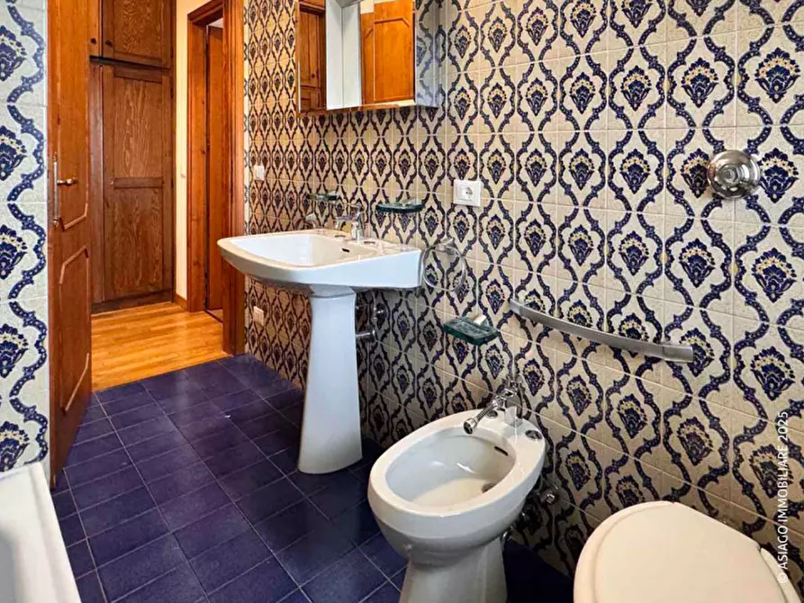 Immagine 15 di Appartamento in affitto  in Via Giovanni Bertacchi a Asiago