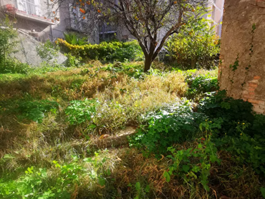 Immagine 4 di Casa indipendente in vendita  in Via Guglielmo Pepe a Catanzaro