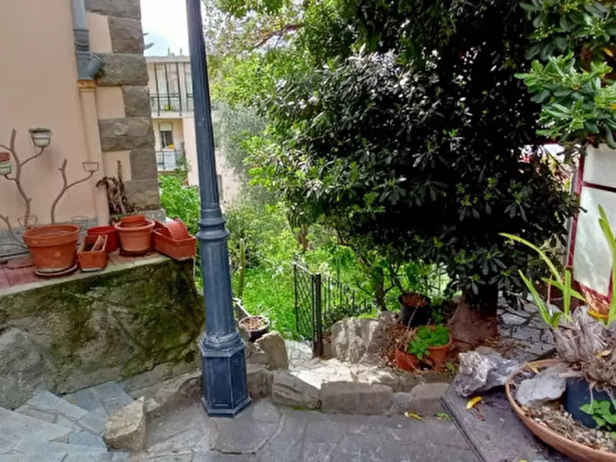 Immagine 12 di Villa in vendita  in Via Asplanato Siccardi a San Remo