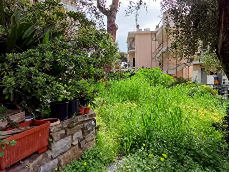 Immagine 19 di Villa in vendita  in Via Asplanato Siccardi a San Remo