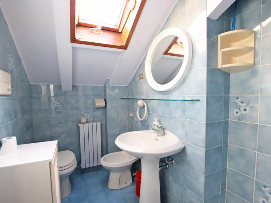 Immagine 29 di Villa in vendita  in Via Asplanato Siccardi a San Remo