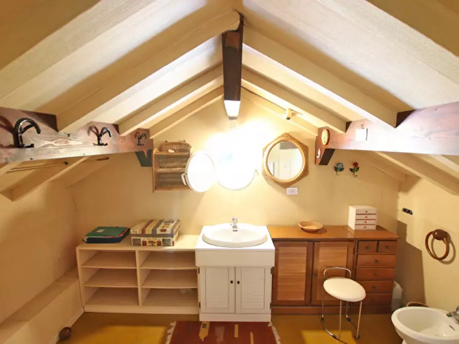 Immagine 34 di Villa in vendita  in Via Asplanato Siccardi a San Remo