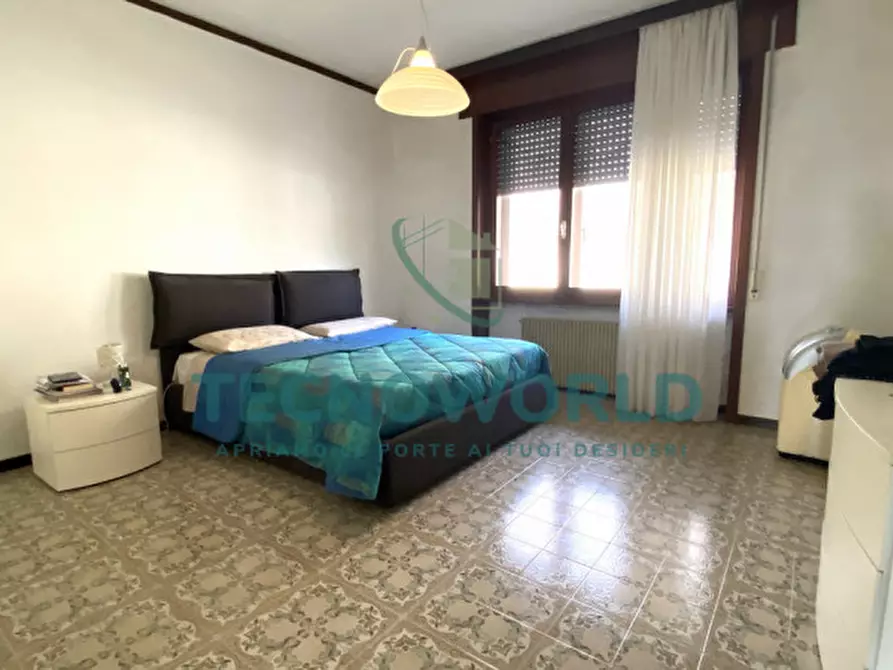 Immagine 10 di Casa indipendente in vendita  in Via Vallisana a Zugliano